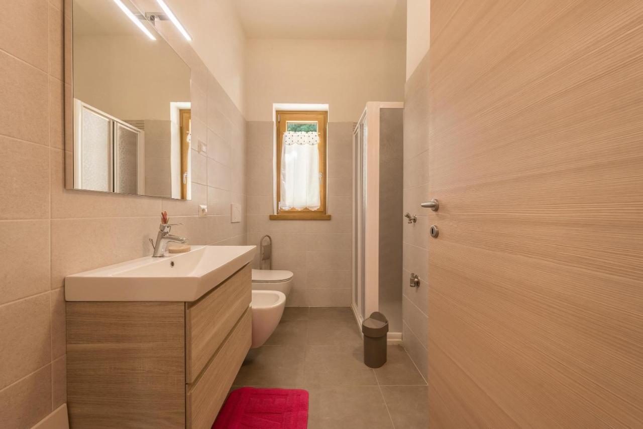 Nonno Bigi Rosa Apartment Tremosine Екстериор снимка
