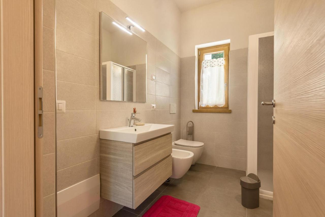 Nonno Bigi Rosa Apartment Tremosine Екстериор снимка